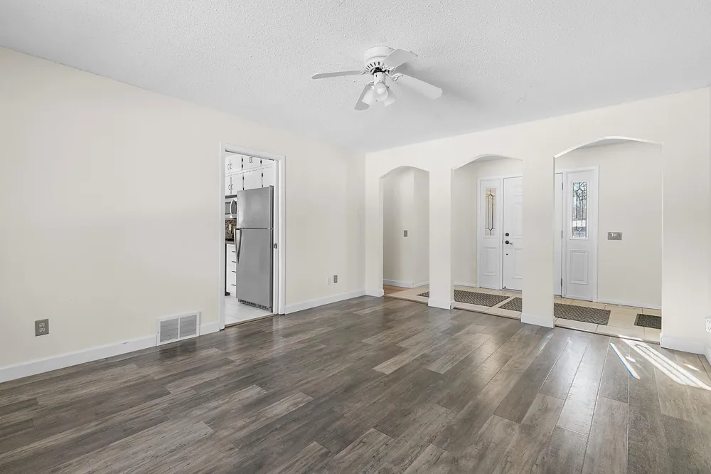 5885 Hidden Oaks Circle SE Prior Lake, MN 55372