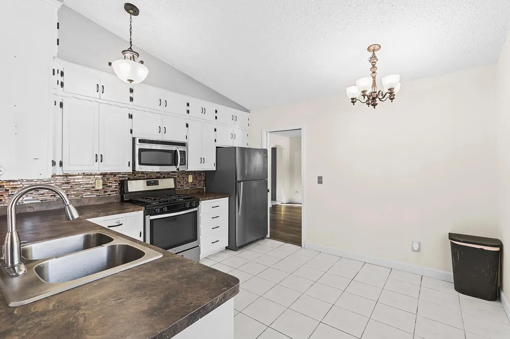 5885 Hidden Oaks Circle SE Prior Lake, MN 55372