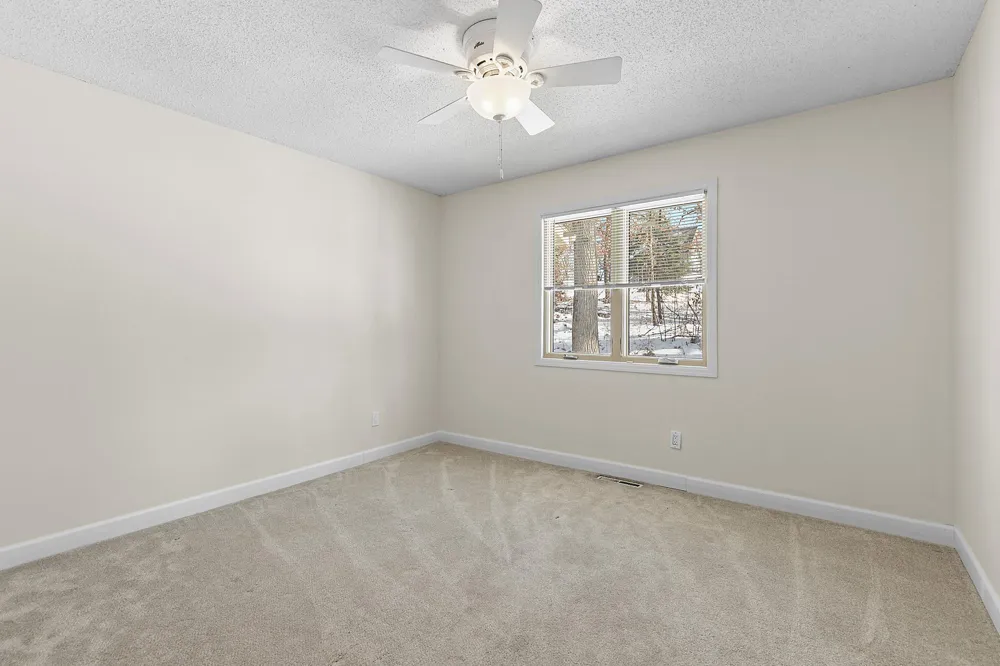 5885 Hidden Oaks Circle SE Prior Lake, MN 55372