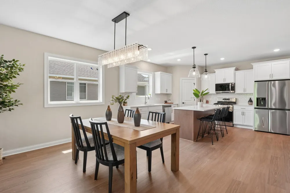 9815 Pinehurst Drive Elko New Market, MN 55020
