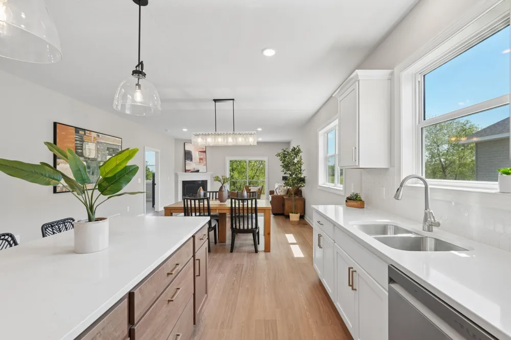 9815 Pinehurst Drive Elko New Market, MN 55020