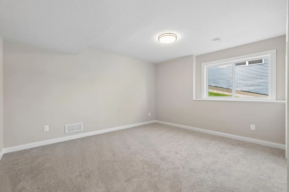 9815 Pinehurst Drive Elko New Market, MN 55020