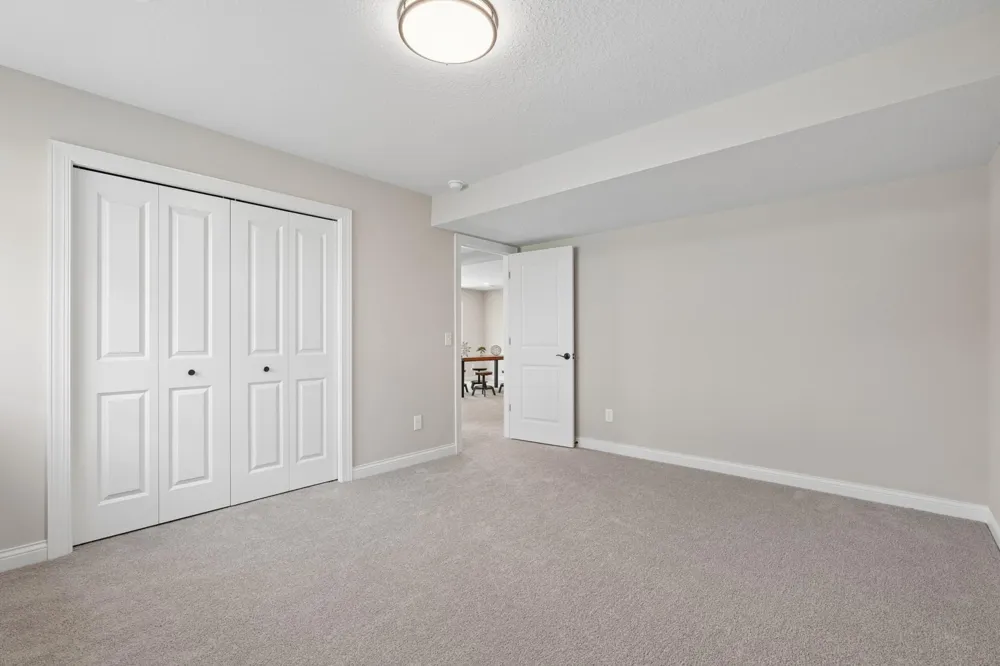 9815 Pinehurst Drive Elko New Market, MN 55020