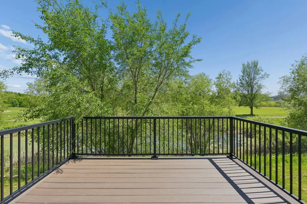 9815 Pinehurst Drive Elko New Market, MN 55020