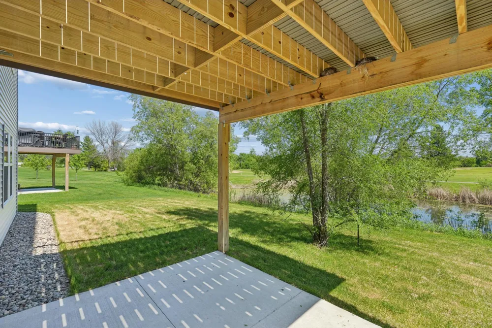 9815 Pinehurst Drive Elko New Market, MN 55020