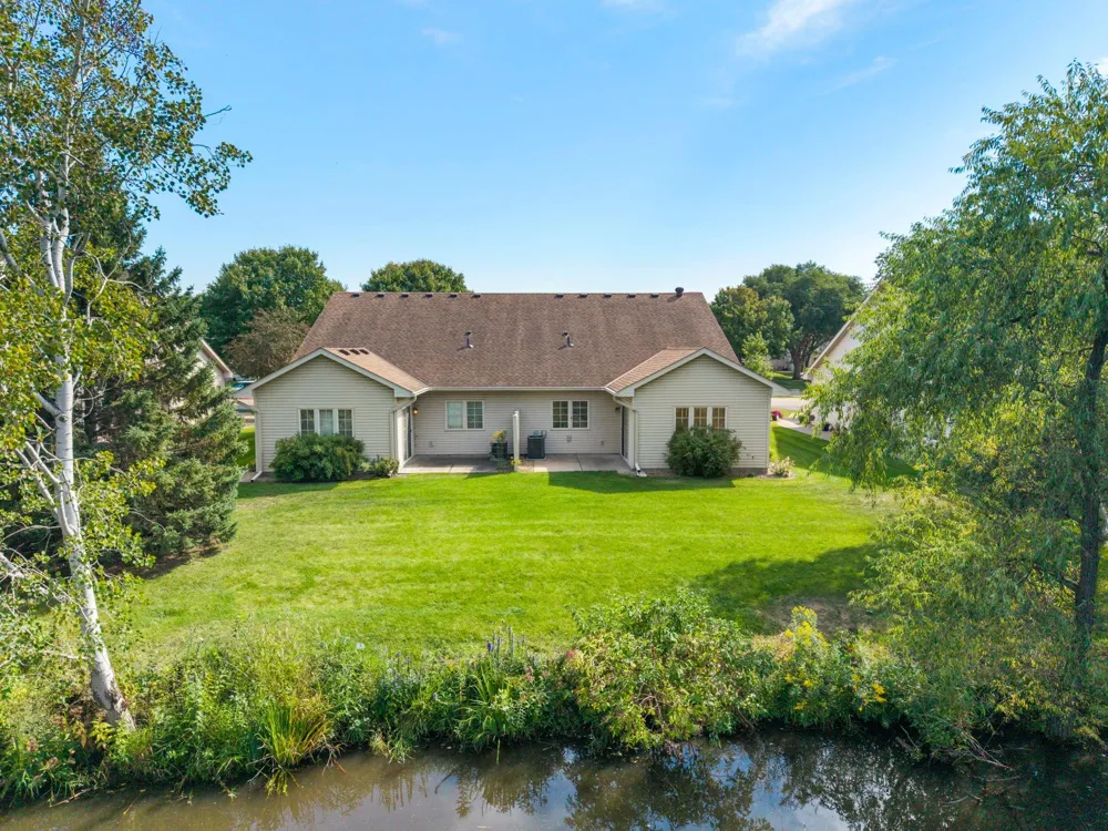 393 Allen Avenue Little Canada, MN 55117