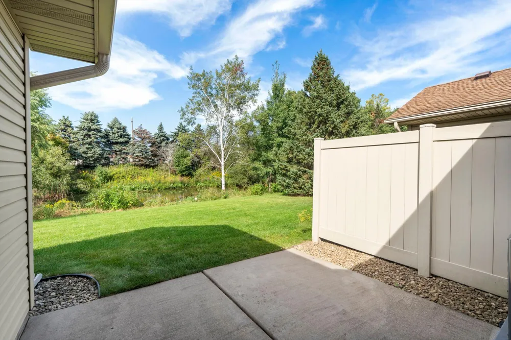 393 Allen Avenue Little Canada, MN 55117