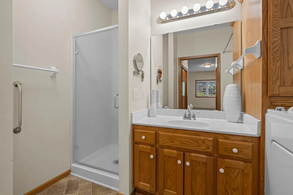 393 Allen Avenue Little Canada, MN 55117