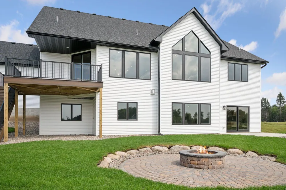 18022 Urbank Street NE Ham Lake, MN 55304