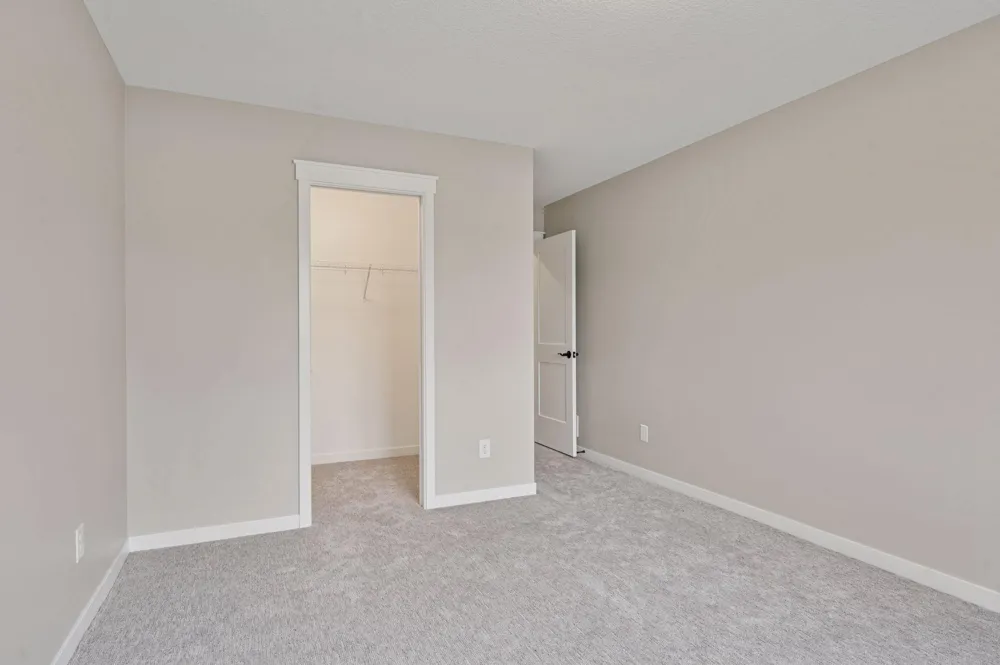 18022 Urbank Street NE Ham Lake, MN 55304