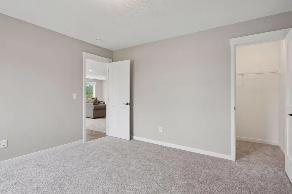 18022 Urbank Street NE Ham Lake, MN 55304