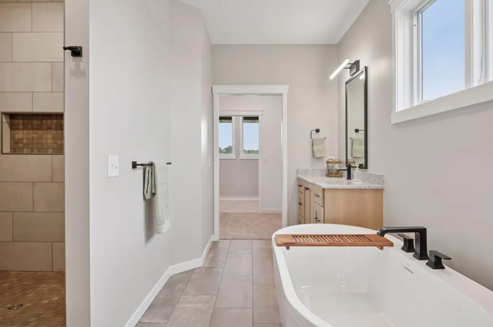 18022 Urbank Street NE Ham Lake, MN 55304