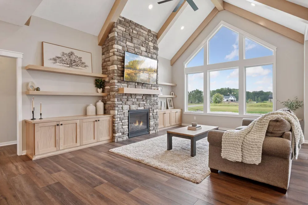 18022 Urbank Street NE Ham Lake, MN 55304