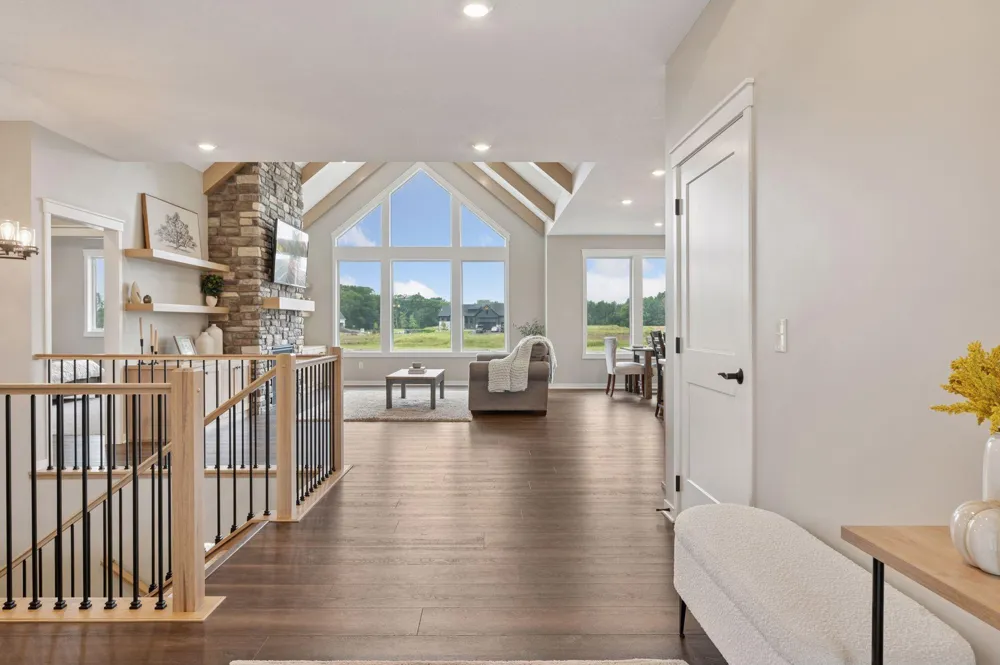 18022 Urbank Street NE Ham Lake, MN 55304