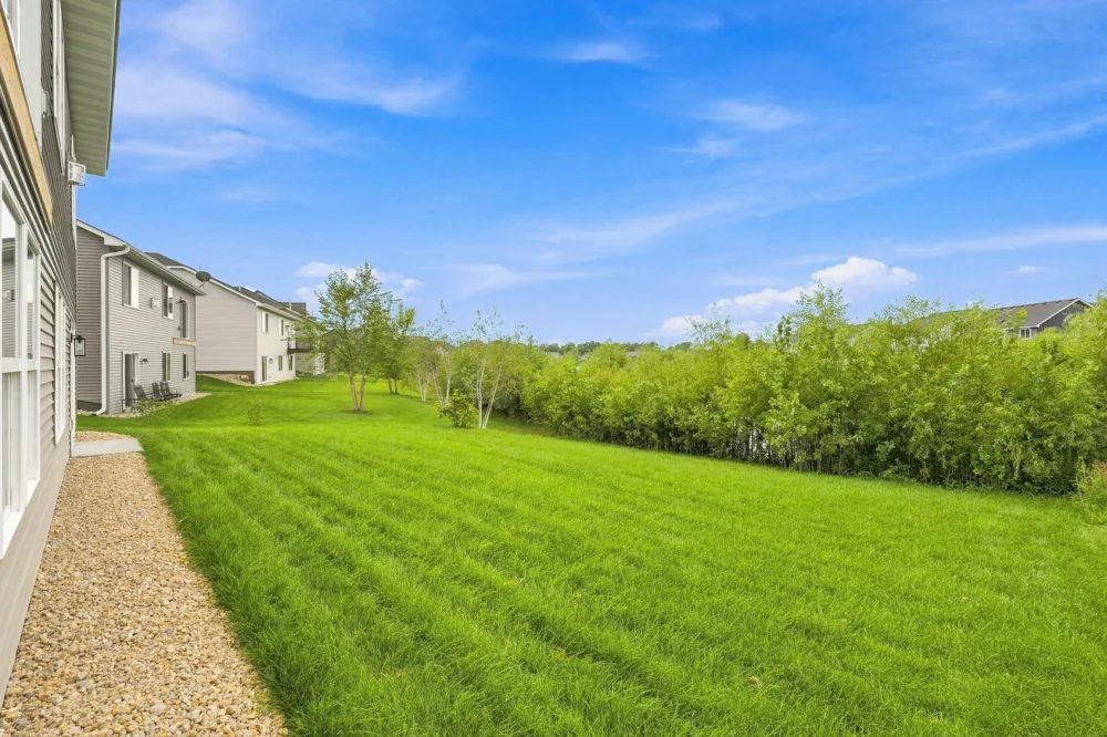 1727 Spruce Street Farmington, MN 55024