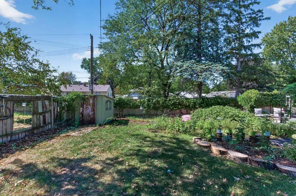 1317 Charlton Street West Saint Paul, MN 55118