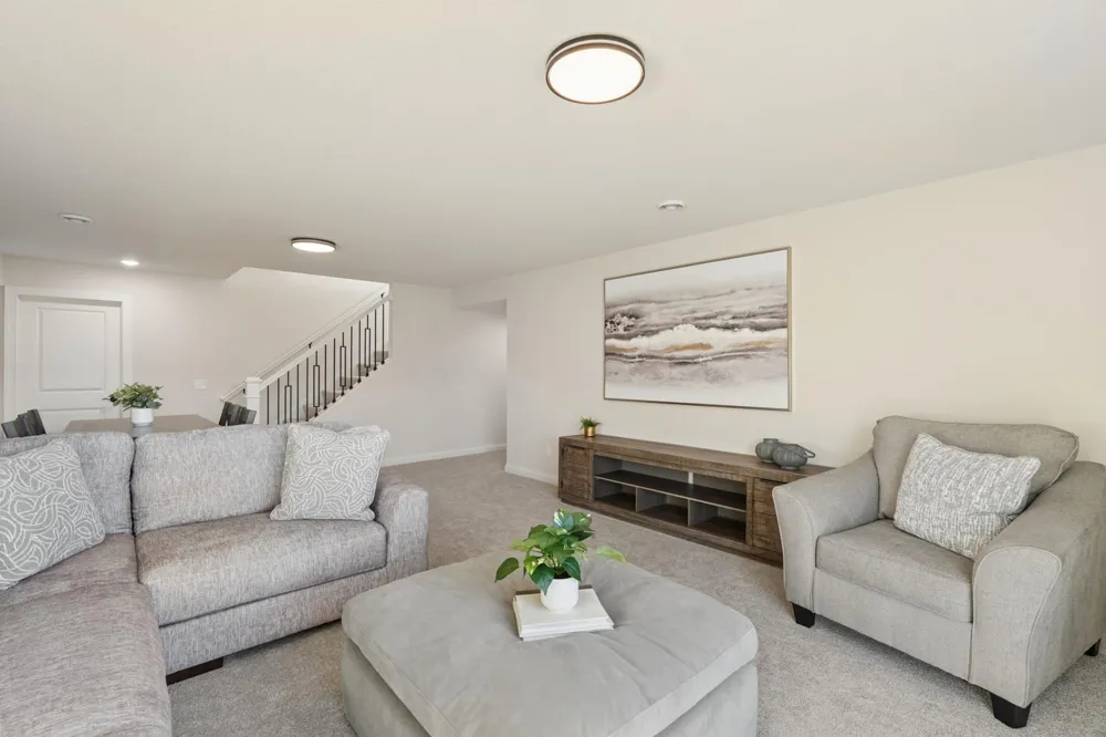 1703 Spruce Street Farmington, MN 55024