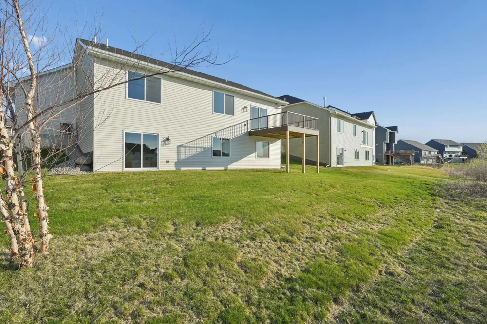1703 Spruce Street Farmington, MN 55024
