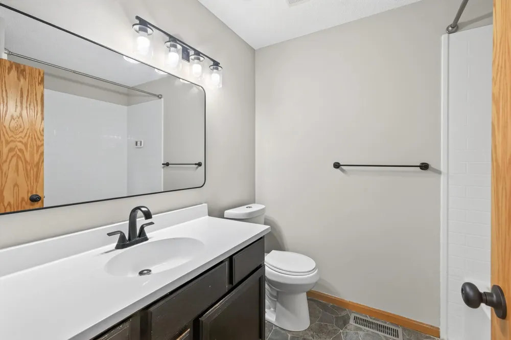 14756 Excelsior Lane #15 Apple Valley, MN 55124