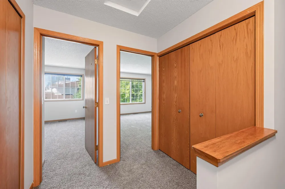 14756 Excelsior Lane #15 Apple Valley, MN 55124