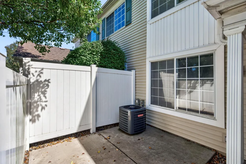 14756 Excelsior Lane #15 Apple Valley, MN 55124