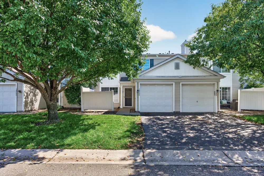 14756 Excelsior Lane #15 Apple Valley, MN 55124