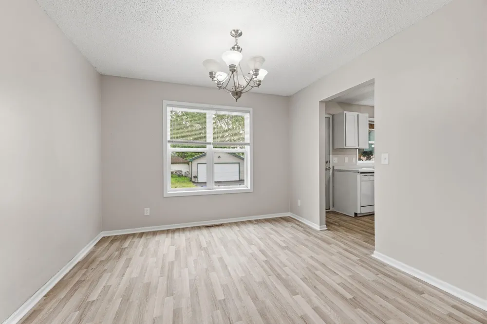 1002 Matilda Street Saint Paul, MN 55117