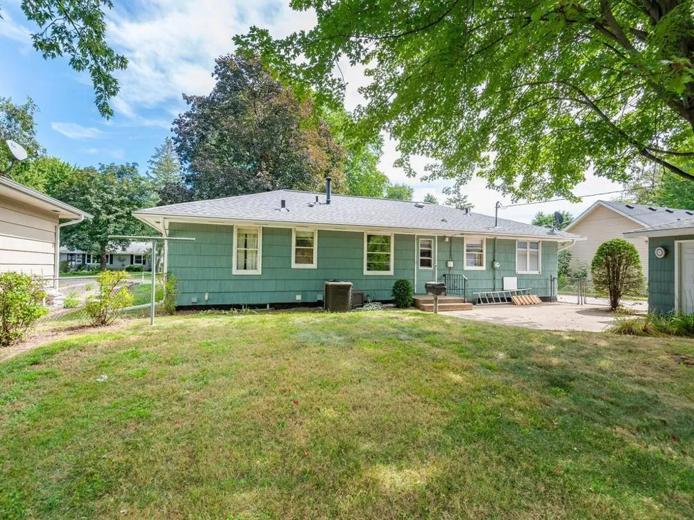 7638 Upton Avenue S Richfield, MN 55423