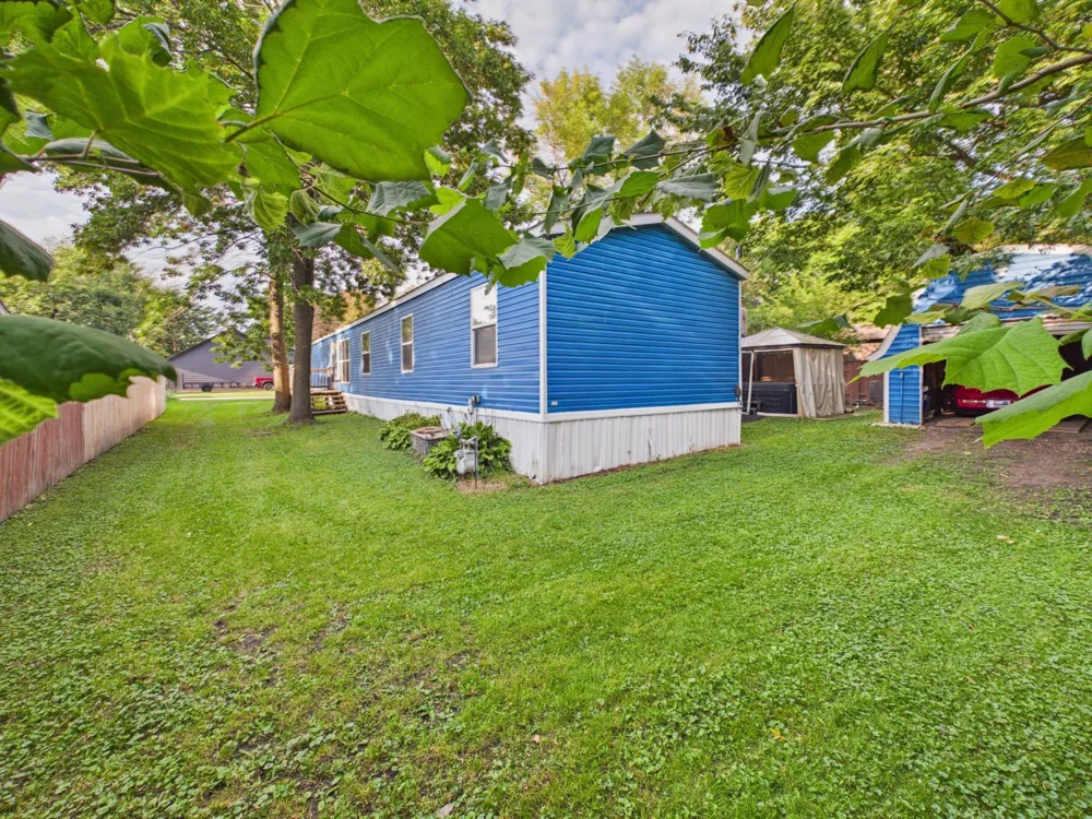 701 Oak Avenue Madison Lake, MN 56063