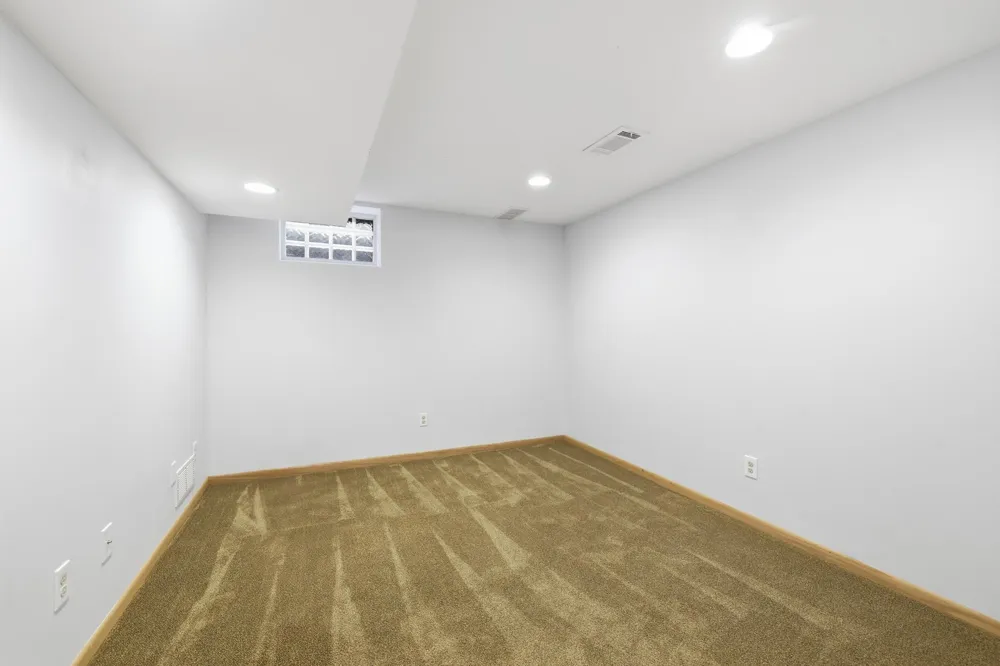 10133 Johnson Circle Bloomington, MN 55437