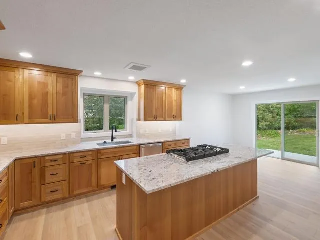 13172 Galleria Place Apple Valley, MN 55124