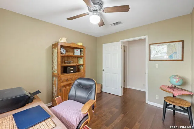 532 School St. Boerne, TX 78006