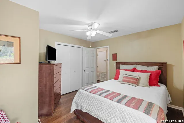 532 School St. Boerne, TX 78006
