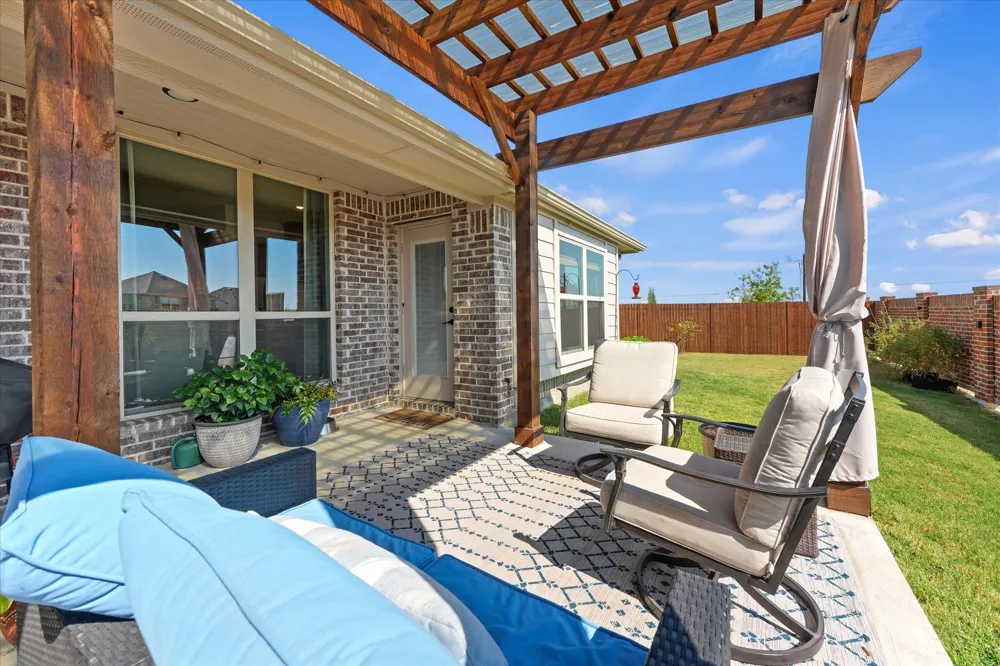 8901 Caymen Street Denton, TX 76226