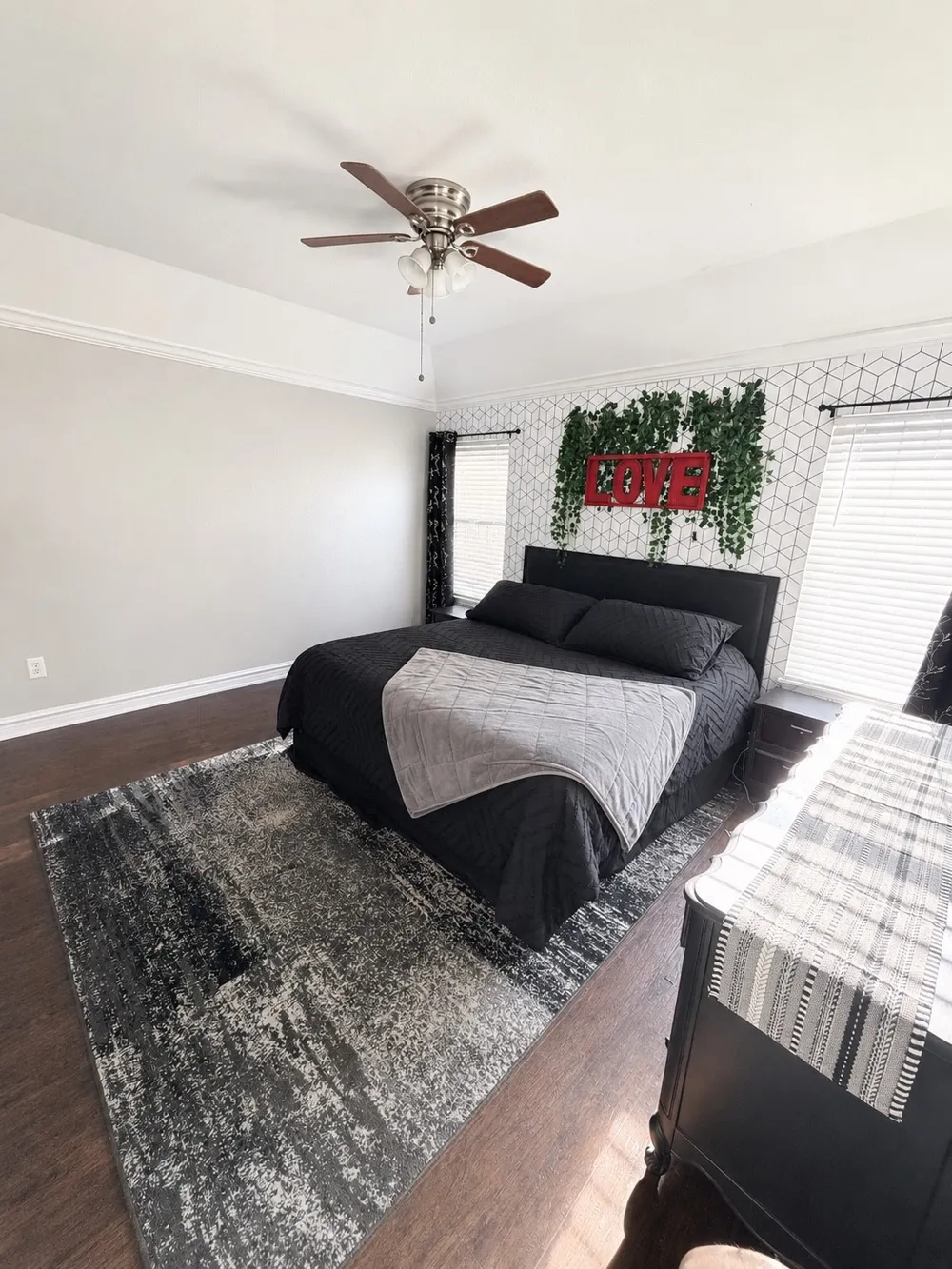 729 Stribling Circle Azle, TX 76020