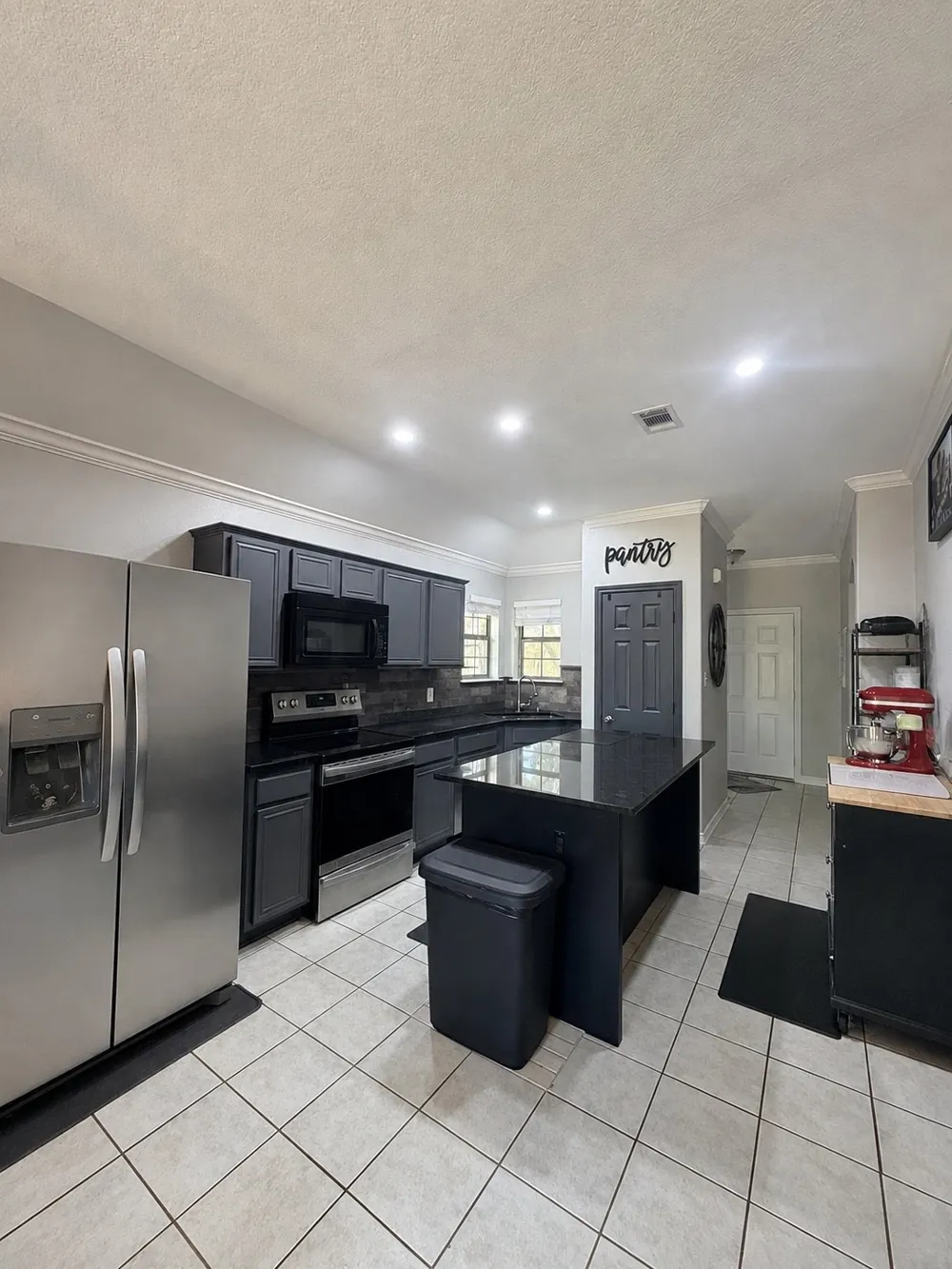 729 Stribling Circle Azle, TX 76020