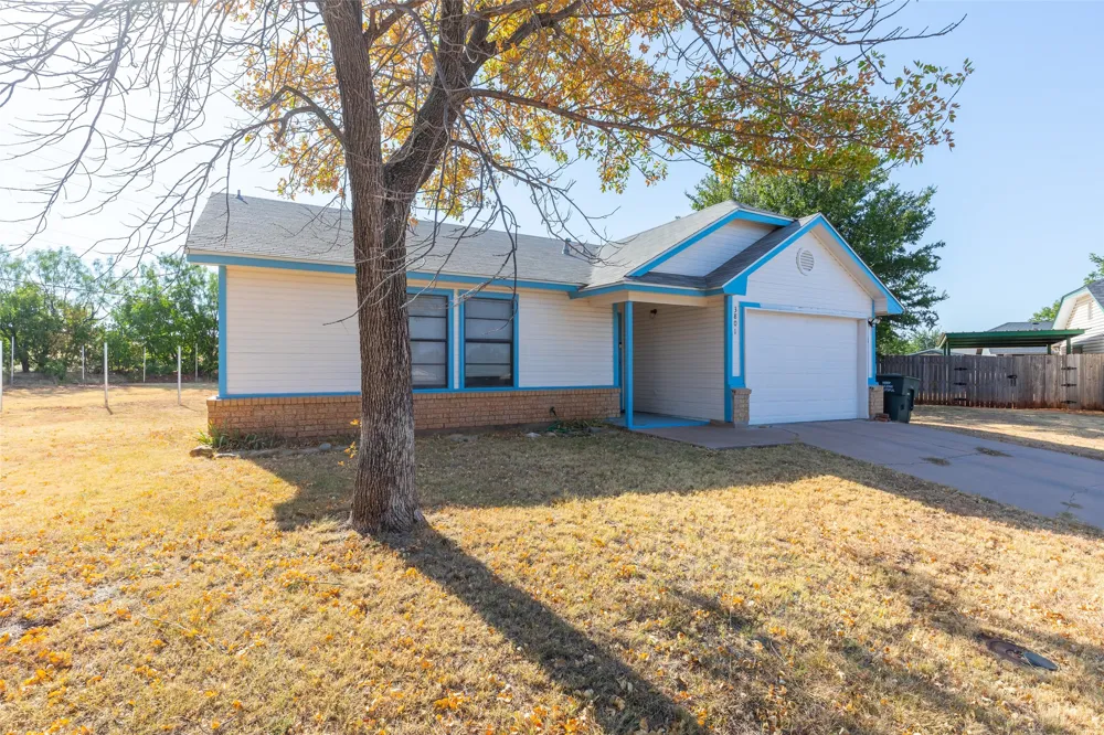 3801 Kellye Court Abilene, TX 79606