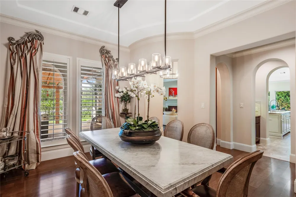 3850 Sundance Hill Lane Sugar Land, TX 77479
