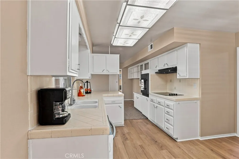 29137 Del Monte Drive Menifee, CA 92586