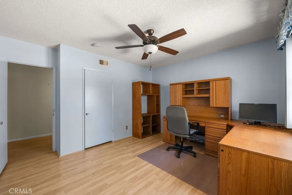 2009 S Eileen Drive Anaheim, CA 92802