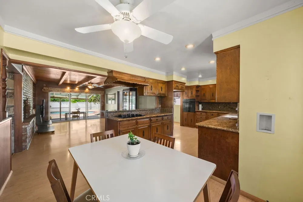 2009 S Eileen Drive Anaheim, CA 92802