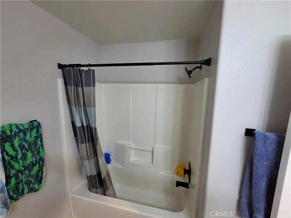 8692 9th #3 Rancho Cucamonga, CA 91730