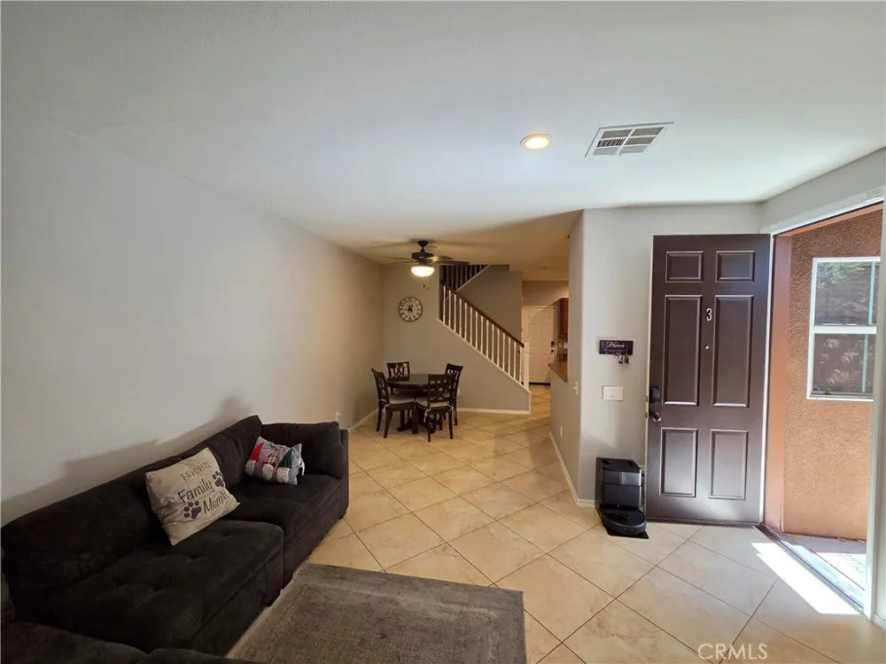8692 9th #3 Rancho Cucamonga, CA 91730