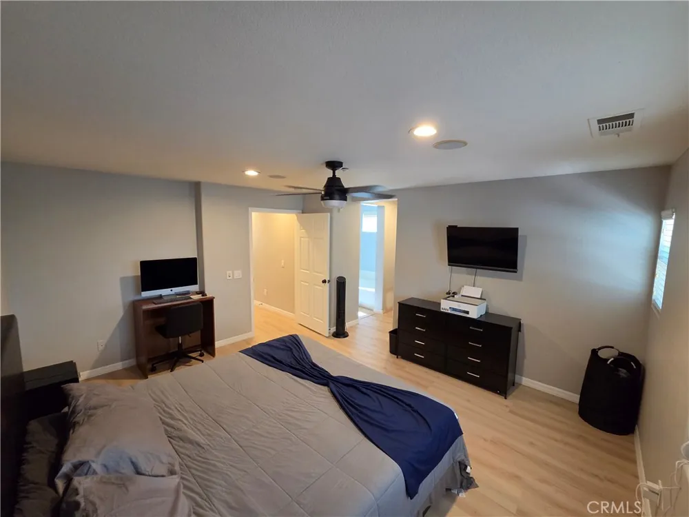8692 9th #3 Rancho Cucamonga, CA 91730