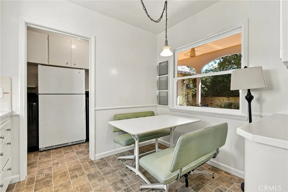 1105 Graynold Glendale, CA 91202