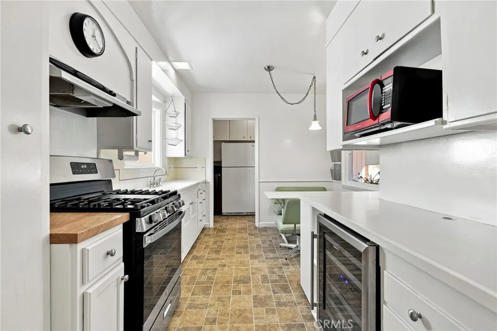 1105 Graynold Glendale, CA 91202