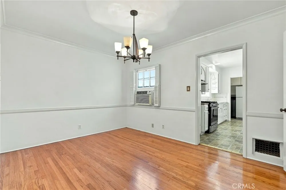 1105 Graynold Glendale, CA 91202