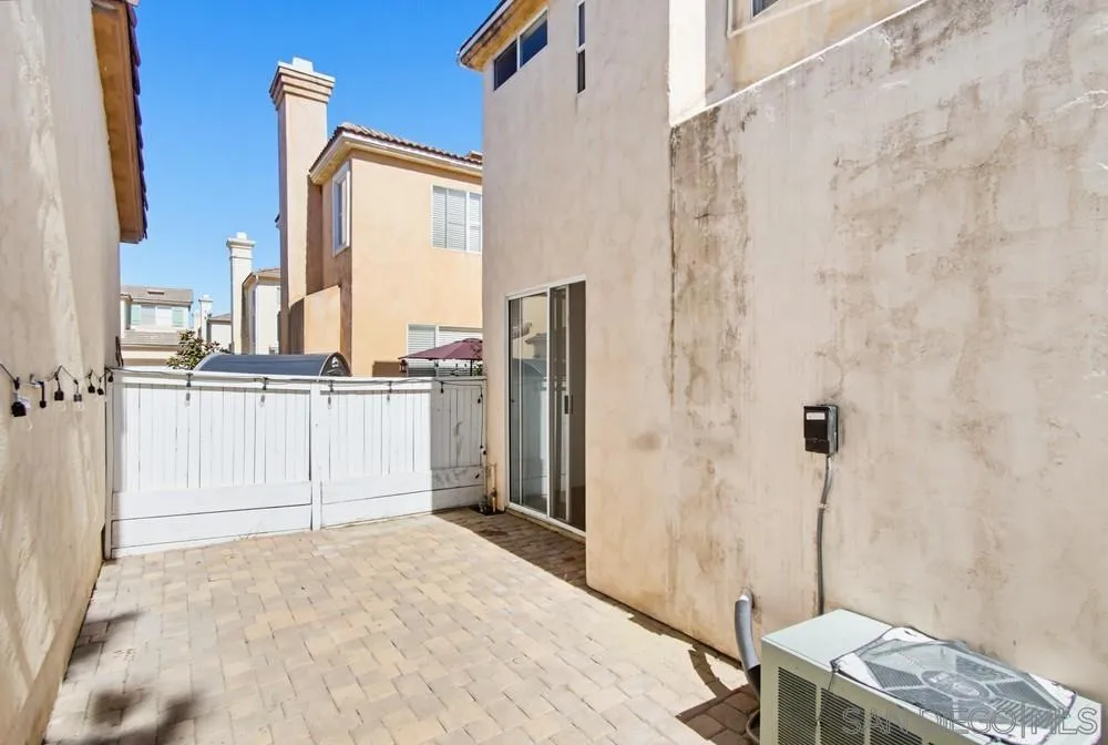 1228 La Vida Ct Chula Vista, CA 91915