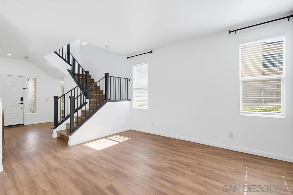 1228 La Vida Ct Chula Vista, CA 91915