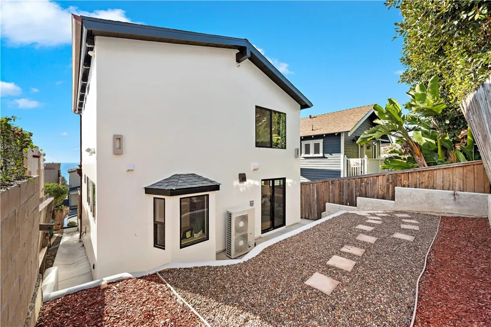 2966 Terry Road Laguna Beach, CA 92651